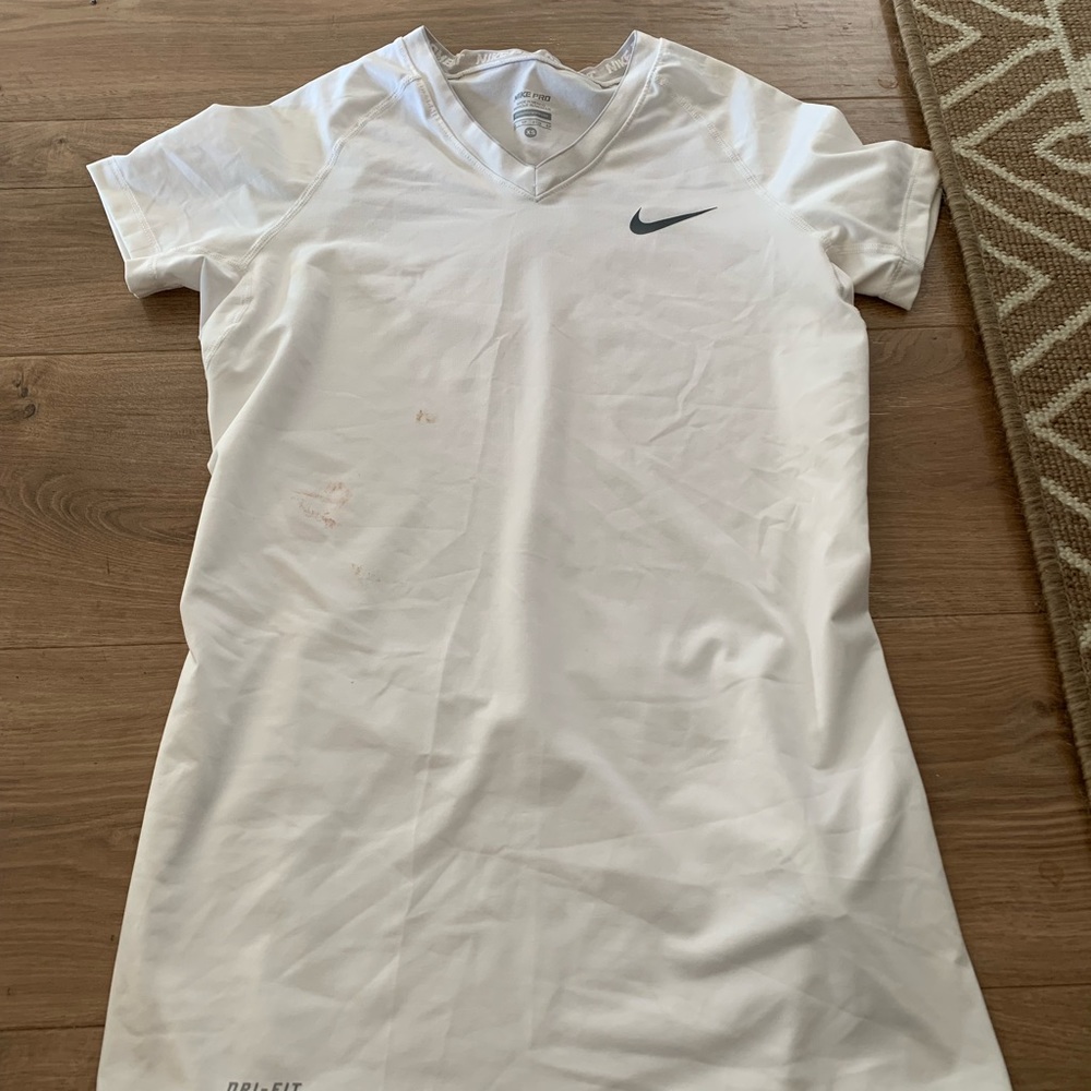 Women’s White Nike Shirt